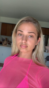 Olivia Lawrence, 28, United States