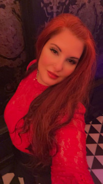 Bianca Wouters, 30, United Kingdom