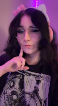 Amy, 18, United States