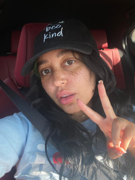 Emilycxx, 26, United States