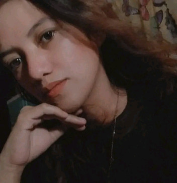 Sarah Daytia, 32, Philippines