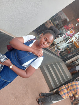 Scarlet, 23, Uganda