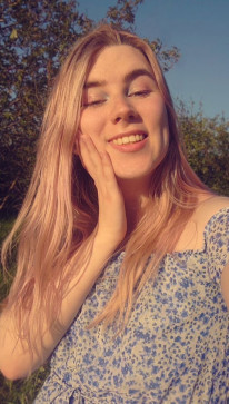 Smithkate, 23, Canada