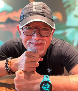 Rfor Me, 55, Taiwan
