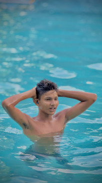 Jy Jyky Bbfgmh, 18, India