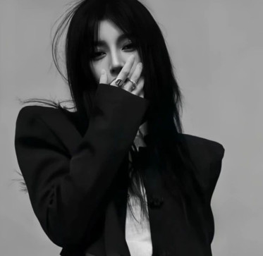 HwangJ, 20, Philippines