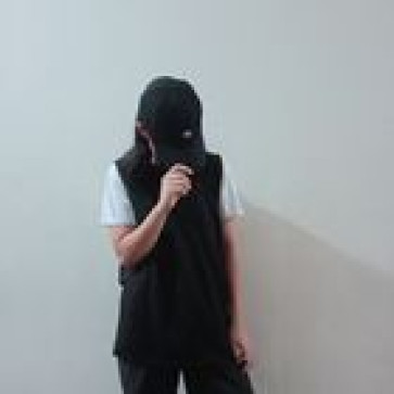 121574150042r7-2de, 18, Philippines