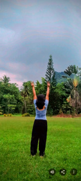 Master Blessy, 42, Philippines