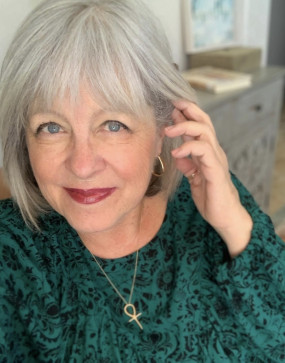 Evelyn, 45, United States