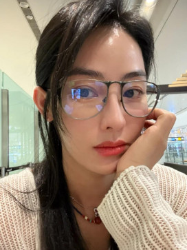 Elena, 33, United States