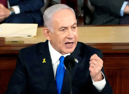 Benjamin Netanyahu, 18, India