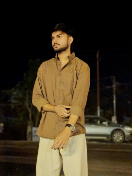 Akmal, 24, India