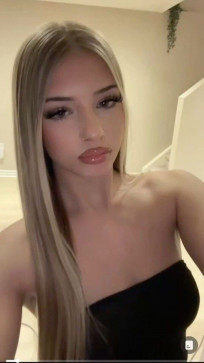 Olivia, 19, United States