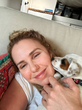 Maureenguinevere, 33, United States