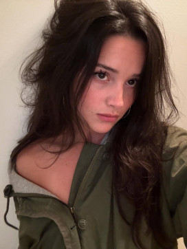 Lea, 18, North Macedonia