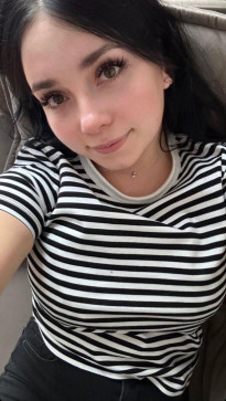 Maria Lopez, 27, United States