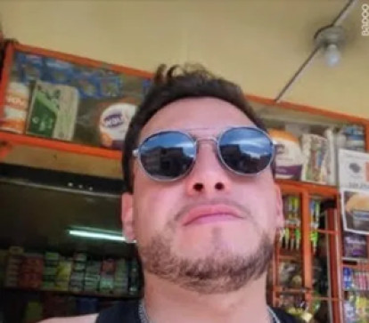 H Hi, 32, Colombia