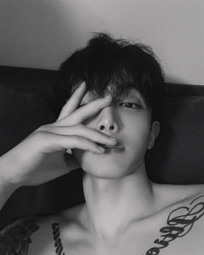 Mar Dil, 18, Philippines