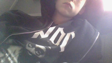 Ellio, 18, United States