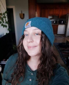 Pamela Bright, 18, United States