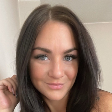 Bella Rose, 34, United States