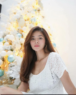 Kira Clamera, 18, Philippines