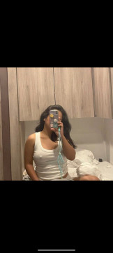 Vamika, 24, India