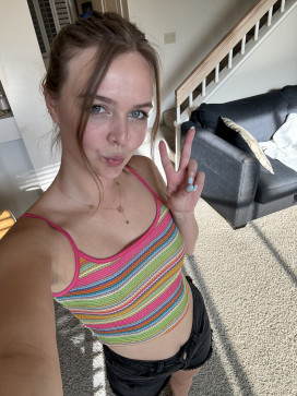 Ann Cruz, 34, United States