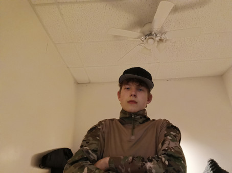 Thomas Davio, 18, Canada