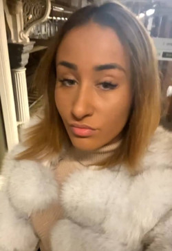 Alison Katherine, 29, United States