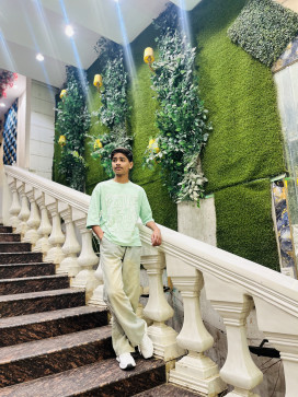 Alfaiz Ansari, 18, India