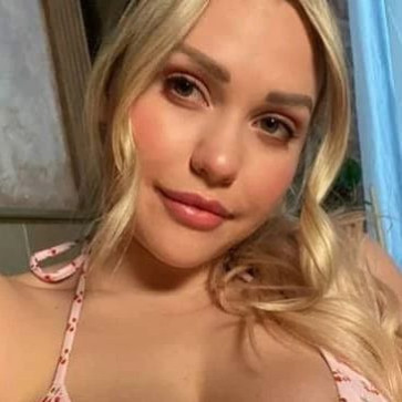 Christiana, 32, United States