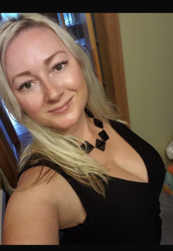 Lind Marry, 30, United States