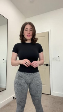Tonya COX, 30, United States