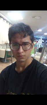 Charles Xavier, 21, Peru