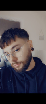 Pigeon Slurry, 18, United Kingdom