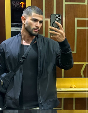 Sir, 25, Germany