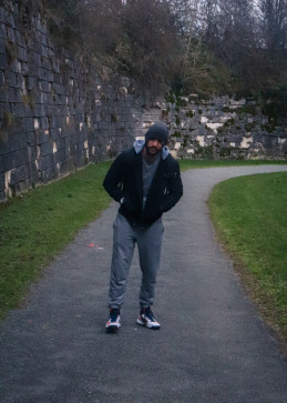 TheProfessor, 99, France