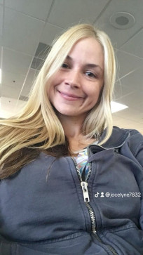 Sandra Holt, 30, United States