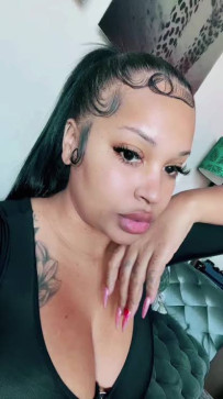 Mary, 32, United States