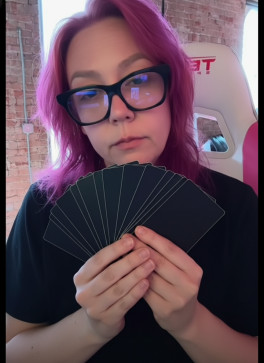 Tarot Reader, 40, United States