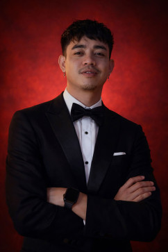 Imsub, 32, Philippines