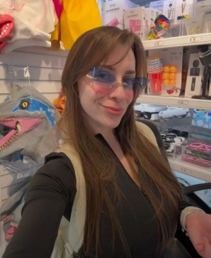 Sandra Scott, 29, United States