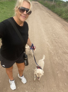 Tara, 42, United States