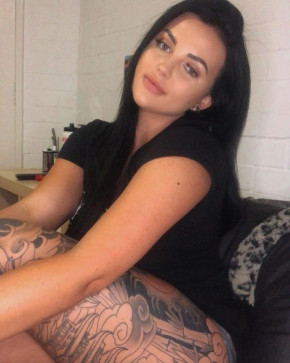 Alice Eron, 30, United States