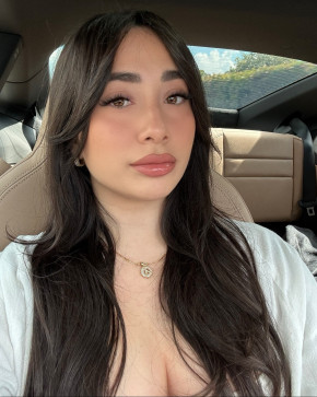 Sofia, 23, United States