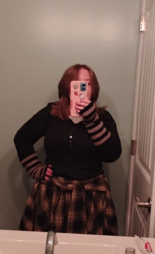 Isea, 20, United States