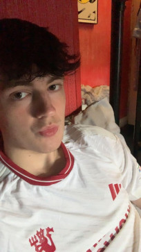 Dave Warrens, 22, United Kingdom