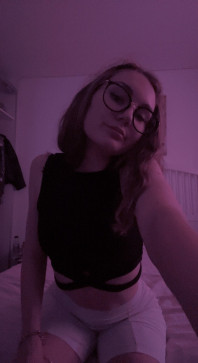 Winise, 21, United States