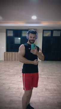 Foued Hamdi, 26, Tunisia